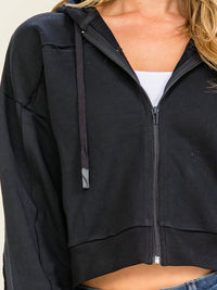 WOMEN'S LONG SLEEVE ZIP UP HOODED SWEATER