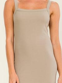 WOMEN'S SLEEVELES SQUARE NECK RIBBED MAXI DRESS