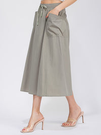 WOMEN'S ELASTIC WAIST FRONT POCKETS MIDI SKIRT