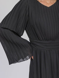WOMEN'S LONG BELL SLEEVE V-NECK PLEATED MAXI DRESS