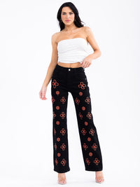 WOMEN'S BUTTON CLOSURE POCKETS PEARL FLOWERS DETAILED WIDE LEG DENIM PANTS