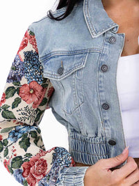 WOMEN'S LONG SLEEVE BUTTON CLOSURE POCKETS FLORAL CROP DENIM JACKET