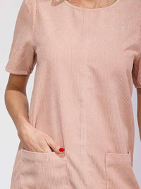 WOMEN'S SHORT SLEEVE FRONT POCKETS RIBBED MIDI DRESS