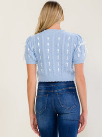 WOMEN'S SHORT SLEEVE CROCHET BOWS DETAILED CROP BLOUSE