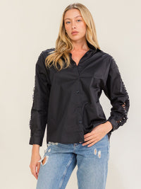 WOMEN'S LONG CROCHET SLEEVE BUTTON UP STUDS DETAILED SHIRT