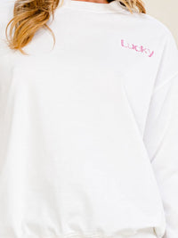 WOMEN'S LONG SLEEVE CLOVER LUCKY STITCHED GRAPHIC PULLOVER SWEATER