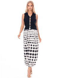 WOMEN'S SLEEVELESS V-NECK DETAILED RIBBED TOP