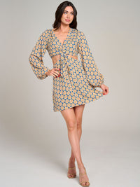 WOMEN'S LONG SLEEVE V-NECK CUT OUT PRINTED MINI DRESS