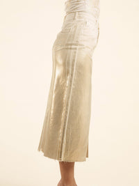 WOMEN'S BUTTON CLOSURE POCKETS SHIMMER DENIM MIDI SKIRT