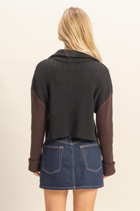 WOMEN'S LONG SLEEVE BUTTON UP TURTLE NECK RIBBED COLORBLOCK SWEATER