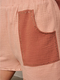 WOMEN'S ELASTIC WAIST POCKETS STUDS DETAILED COLORBLOCK SHORTS