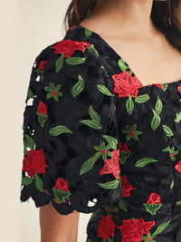 JUST ME WOMEN'S SHORT PUFF SLEEVE SQUARE NECK EMBROIDERY FLORAL MINI DRESS