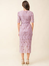 JUST ME WOMEN'S SHORT SLEEVE SQUARE NECK SURPLICE CROCHET MIDI DRESS