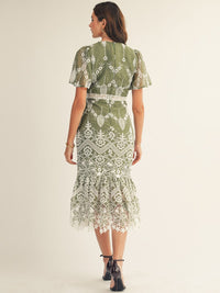 JUST ME WOMEN'S SHORT SLEEVE V-NECK LACE EMBROIDERY BODYCON MIDI DRESS