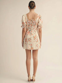 JUST ME WOMEN'S SHORT PUFF SLEEVE SQUARE NECK SMOCK FLORAL MINI DRESS