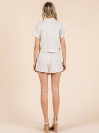WOMEN'S SHORT SLEEVE V-NECK TOP & BUTTON CLOSURE MINI SKORT SOLID LINEN 2PC. SET