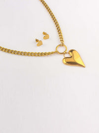 WOMEN'S STAINLESS STEAL HEART EARRINGS & NECKLACE SET