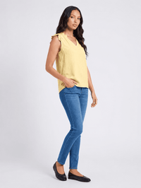 WOMEN'S RUFFLE SLEEVE V-NECK BLOUSE