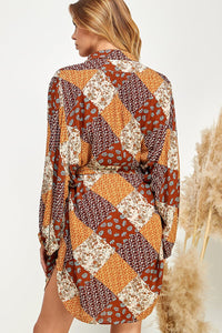 WOMEN'S LONG SLEEVE BUTTON UP FRONT POCKET SELF TIE MULTI PRINT MINI DRESS
