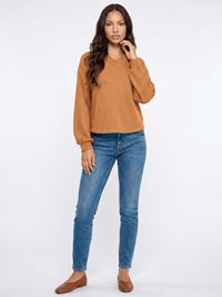 WOMEN'S LONG PUFF SLEEVE V-NECK RIBBED BLOUSE
