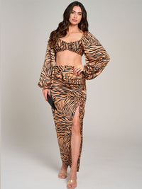 WOMEN'S LONG SLEEVE OPEN BACK ANIMAL PRINT CROP TOP