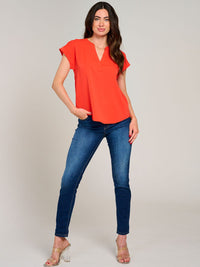 WOMEN'S SHORT SLEEVE V-NECK SOLID BLOUSE
