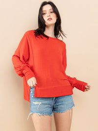 WOMEN'S LONG SLEEVE SOLID HIGH-LOW TOP