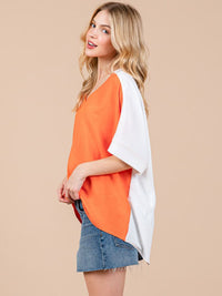 WOMEN'S SHORT SLEEVE V-NECK COLORBLOCK TUNIC HIGH-LOW TOP