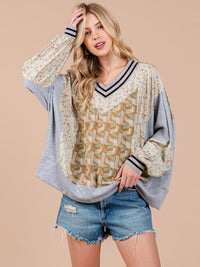 WOMEN'S LONG SLEEVE V-NECK MULTI PRINT BLOUSE