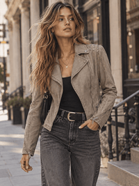 WOMEN'S LONG SLEEVE ZIPPER CLOSURE FRONT POCKETS STUDS PU PLEATHER JACKET