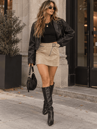 WOMEN'S ZIP UP BELT DETAILED PU PLEATHER MINI SKORT