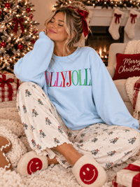 WOMEN'S LONG SLEEVE HOLLY JOLLY GRAPHIC PULLOVER SWEATER