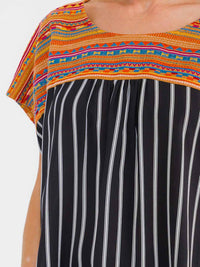 WOMEN'S SHORT SLEEVE STRIPES EMBROIDERY CONTRAST BLOUSE