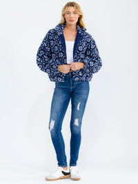 WOMEN'S LONG SLEEVE ZIPPER CLOSURE FRONT POCKETS FLORAL SHERPA JACKET