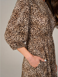 WOMEN'S LONG SLEEVE FRONT POCKETS ELASTIC WAIST ANIMAL PRINT MAXI DRESS