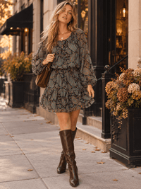ENTRO WOMEN'S LONG SLEEVE V-NECK ELASTIC WAIST PAISLEY PRINT MINI DRESS