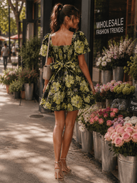 JUST ME WOMEN'S SHORT PUFF SLEEVE V-NECK SMOCK SHIMMER FLORAL MINI DRESS