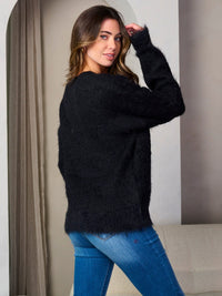 WOMEN'S LONG SLEEVE FUZZY DETAILED PULLOVER SWEATER
