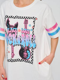 WOMEN'S SHORT SLEEVE FRONT POCKETS GRAPHIC MINI DRESS