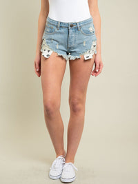 WOMEN'S DISTRESSED DENIM SHORT