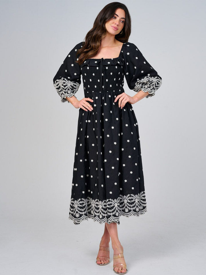 WOMEN'S 3/4 SLEEVE SMOCK EMBROIDERY MAXI DRESS