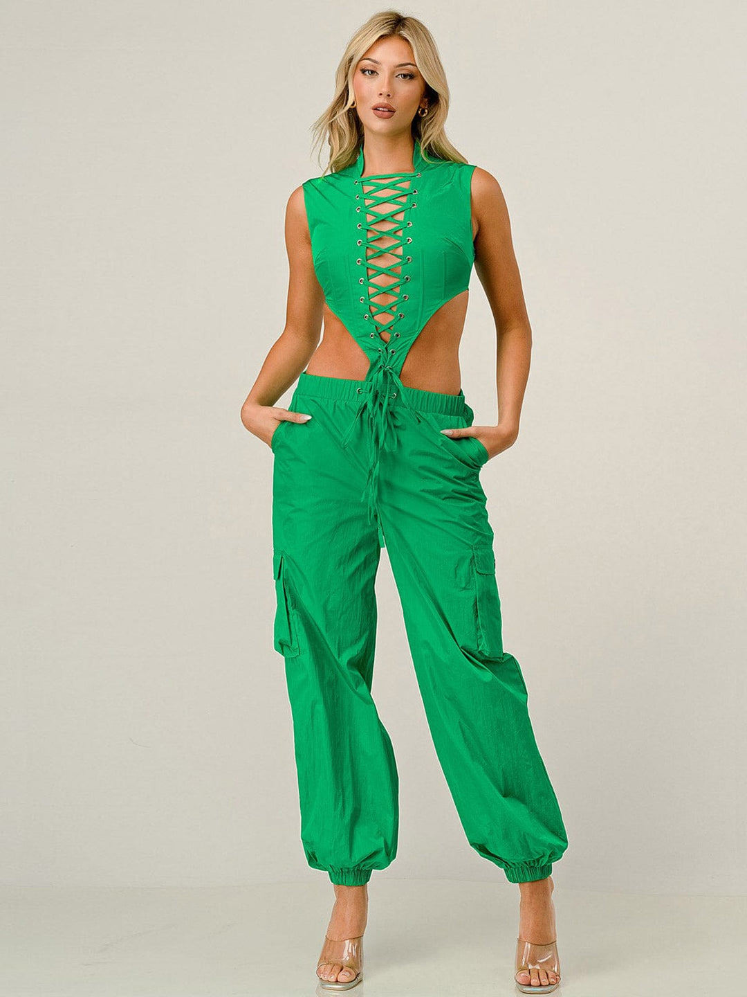 WOMEN'S SLEEVELESS POCKETS CUT OUT JOGGER JUMPSUIT