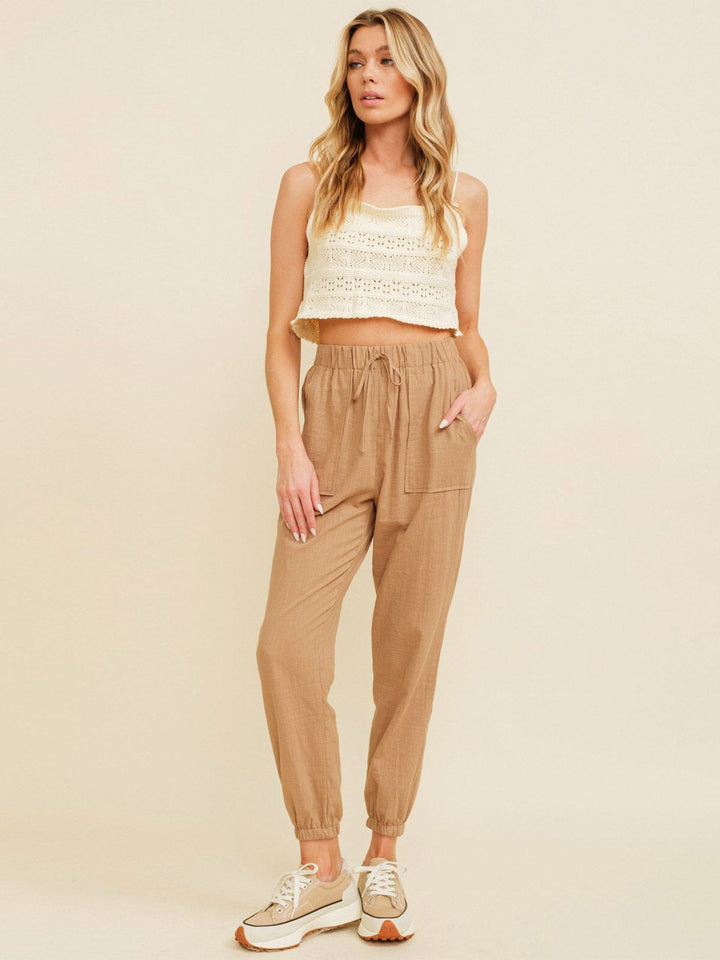 WOMEN'S SLEEVELESS KNIT CROP TANK TOP