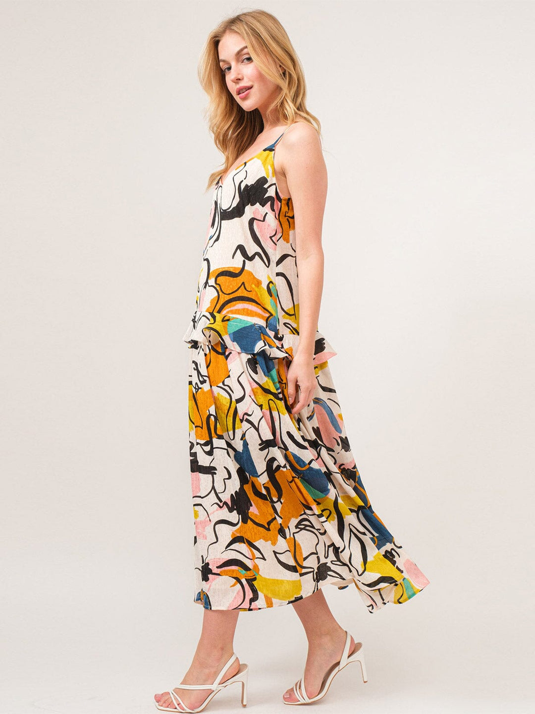 WOMEN'S SLEEVELESS V-NECK FLORAL TIERED MAXI DRESS