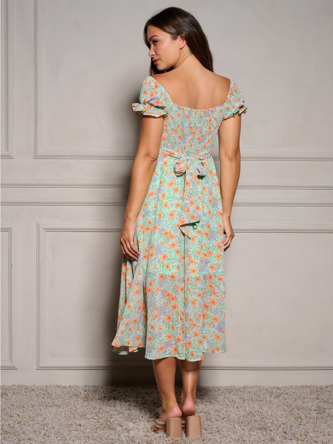 WOMEN'S SHORT SLEEVE SELF TIE SMOCK FLORAL MIDI DRESS
