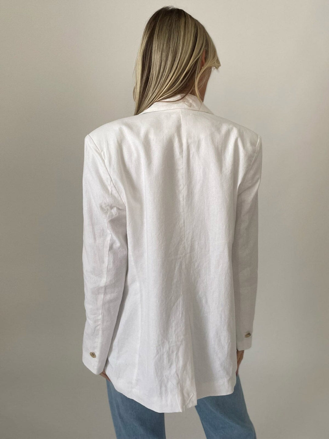 WOMEN'S LONG SLEEVE BUTTON CLOSURE POCKETS BLAZER