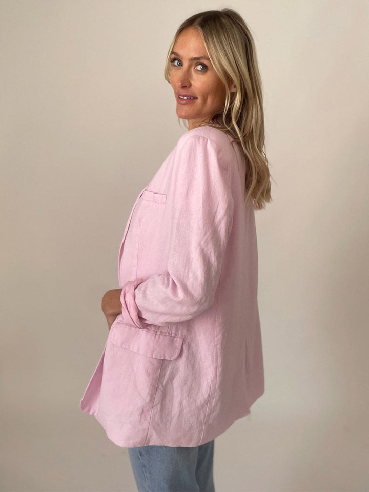 WOMEN'S LONG SLEEVE BUTTON CLOSURE POCKETS BLAZER