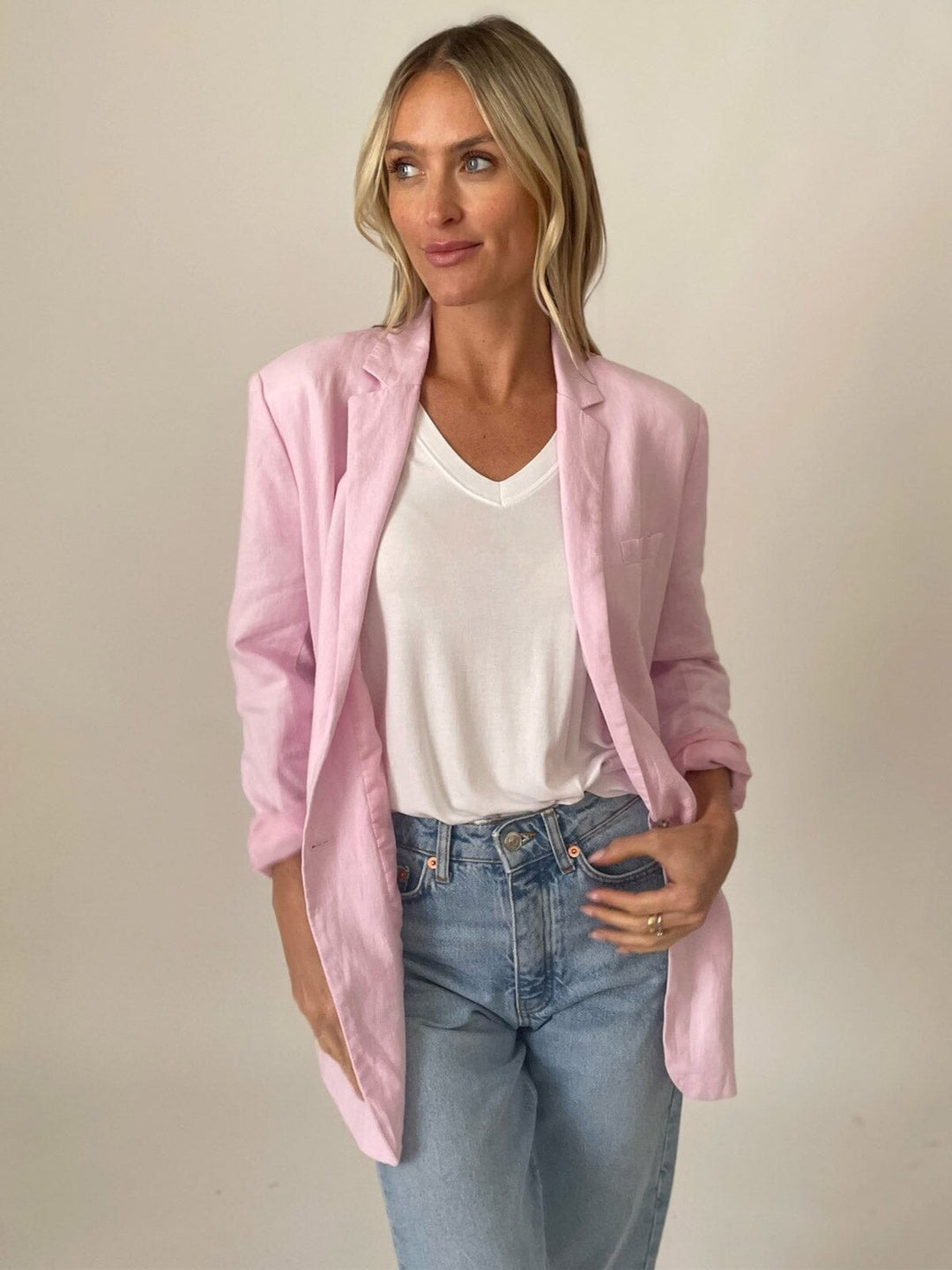 WOMEN'S LONG SLEEVE BUTTON CLOSURE POCKETS BLAZER