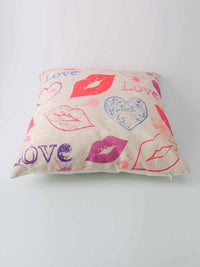 VALENTINE'S DAY LOVE HEART KISSES THROW PILLOWS