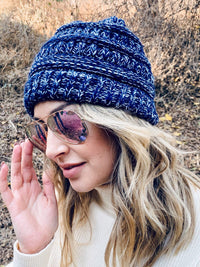 WOMEN'S PONY TAIL BEANIE HAT
